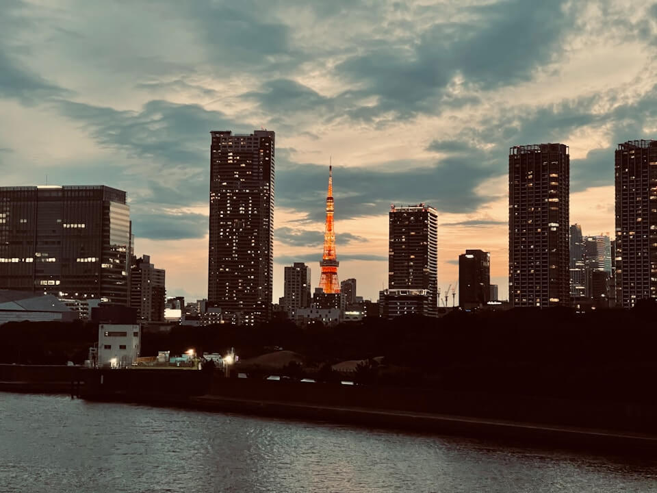 Visa Options for Moving to Japan Without a Degree